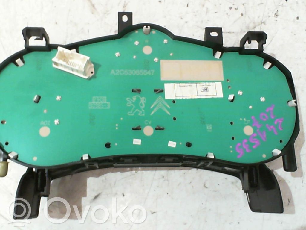 Peugeot 207 Speedometer (instrument cluster) 