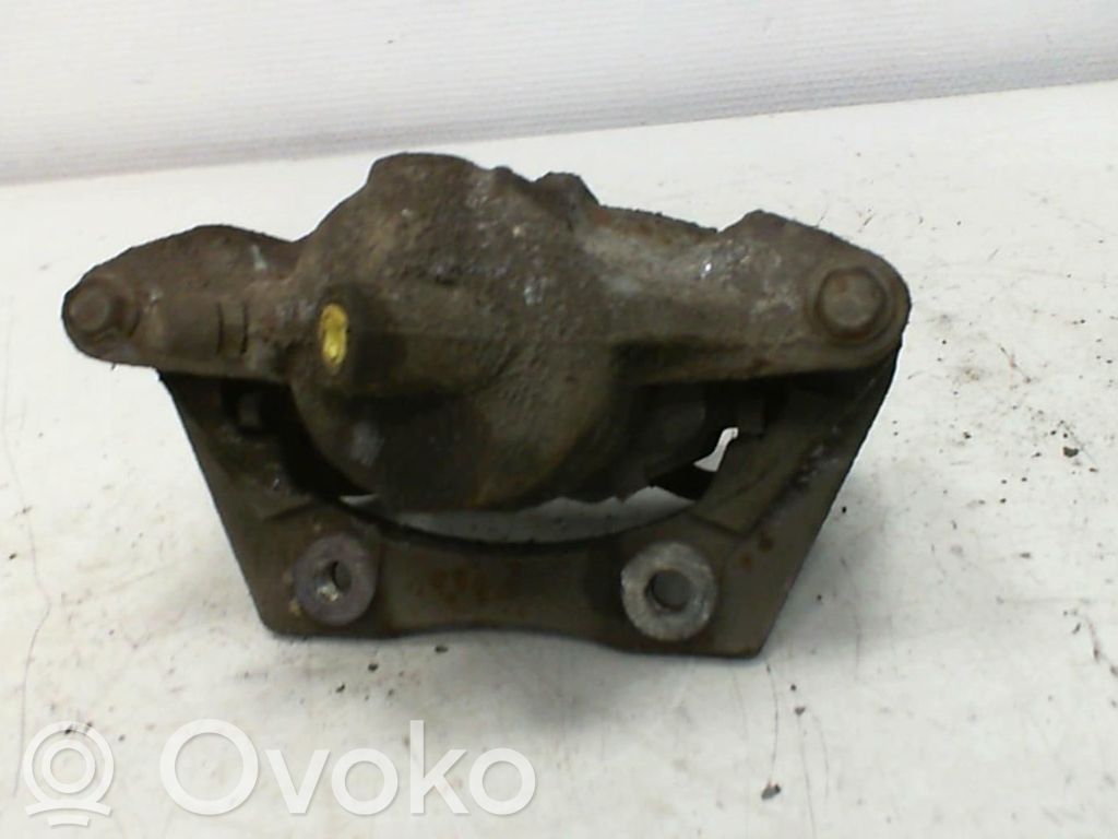 Ford Mondeo Mk III Zacisk hamulcowy przedni 