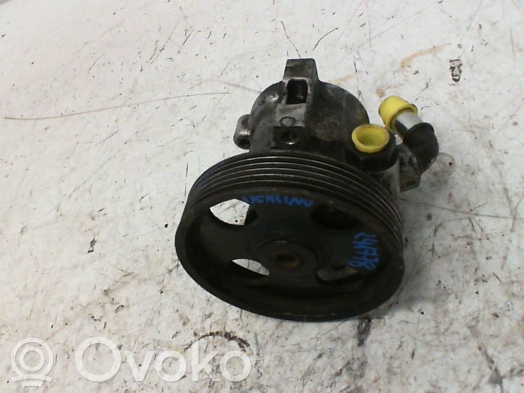 Citroen Berlingo Ohjaustehostimen pumppu 