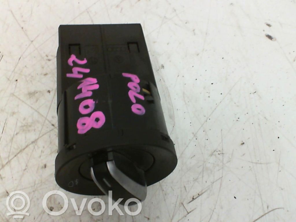 Volkswagen Polo V 6R Indicator stalk 