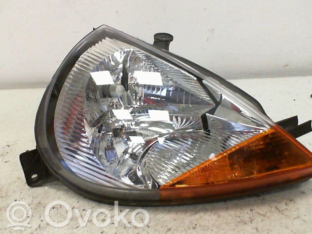 Headlight/headlamp   1079423
