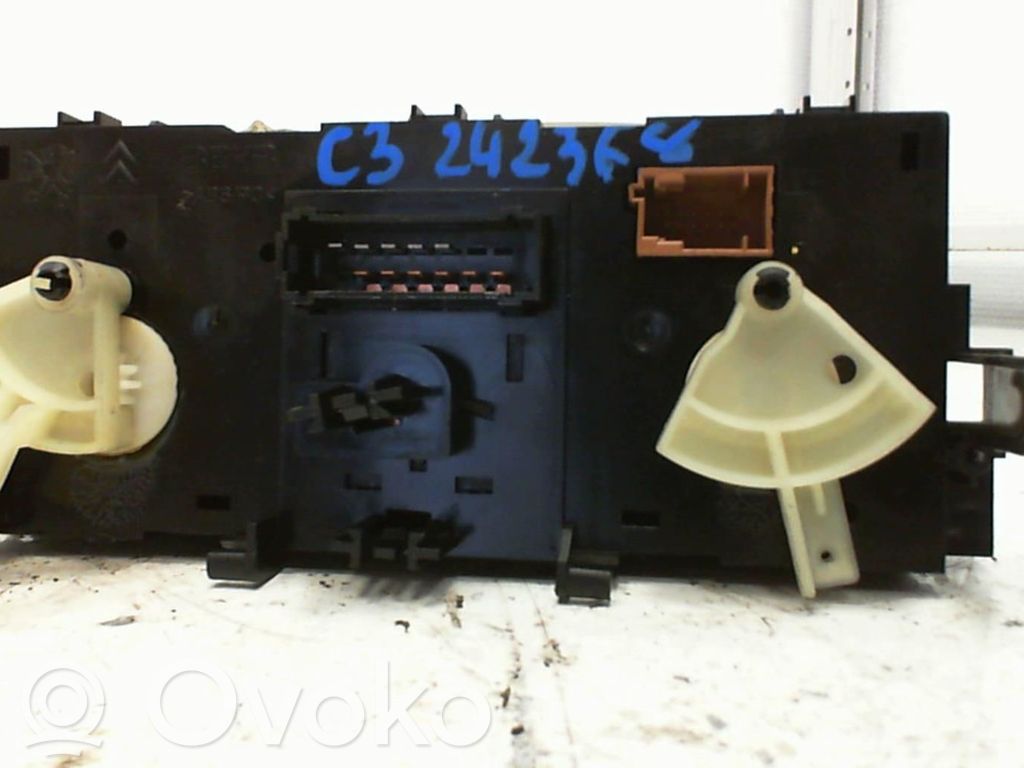 Citroen C3 Climate control unit 
