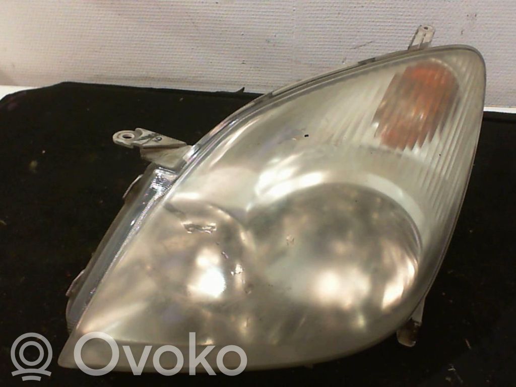 Toyota Corolla Verso E121 Scheinwerfer 
