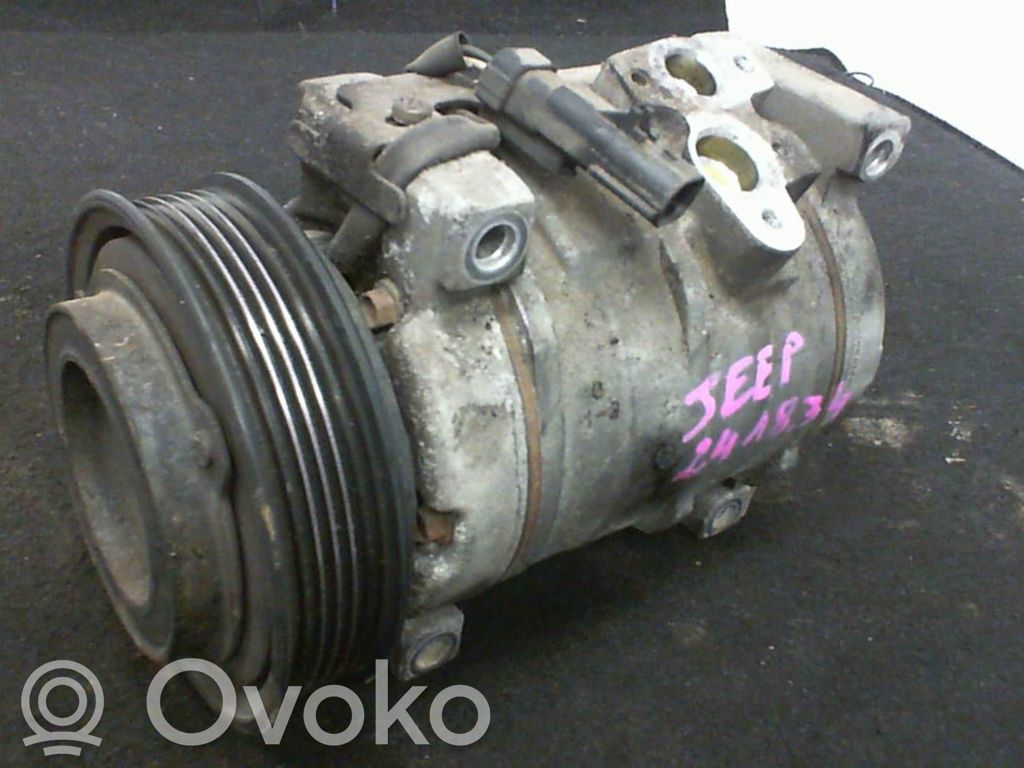 Jeep Cherokee KJ Kompresor / Sprężarka klimatyzacji A/C 