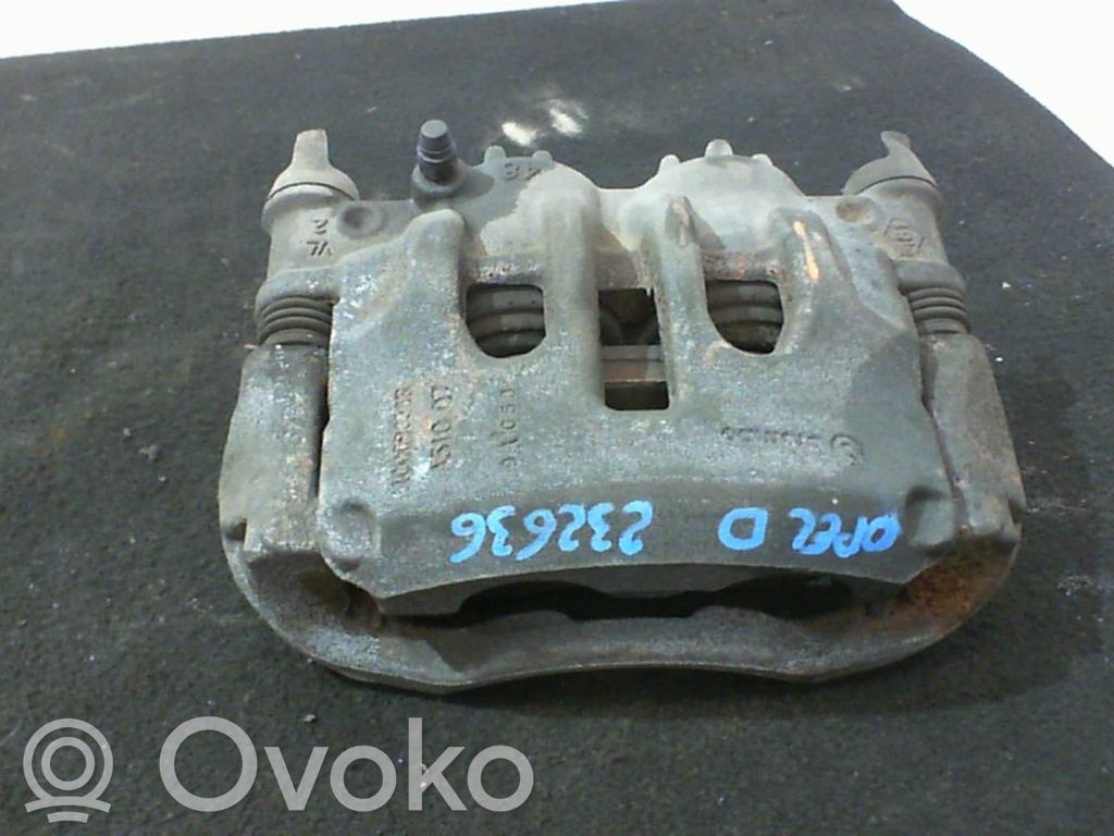 Opel Movano B Zacisk hamulcowy przedni 