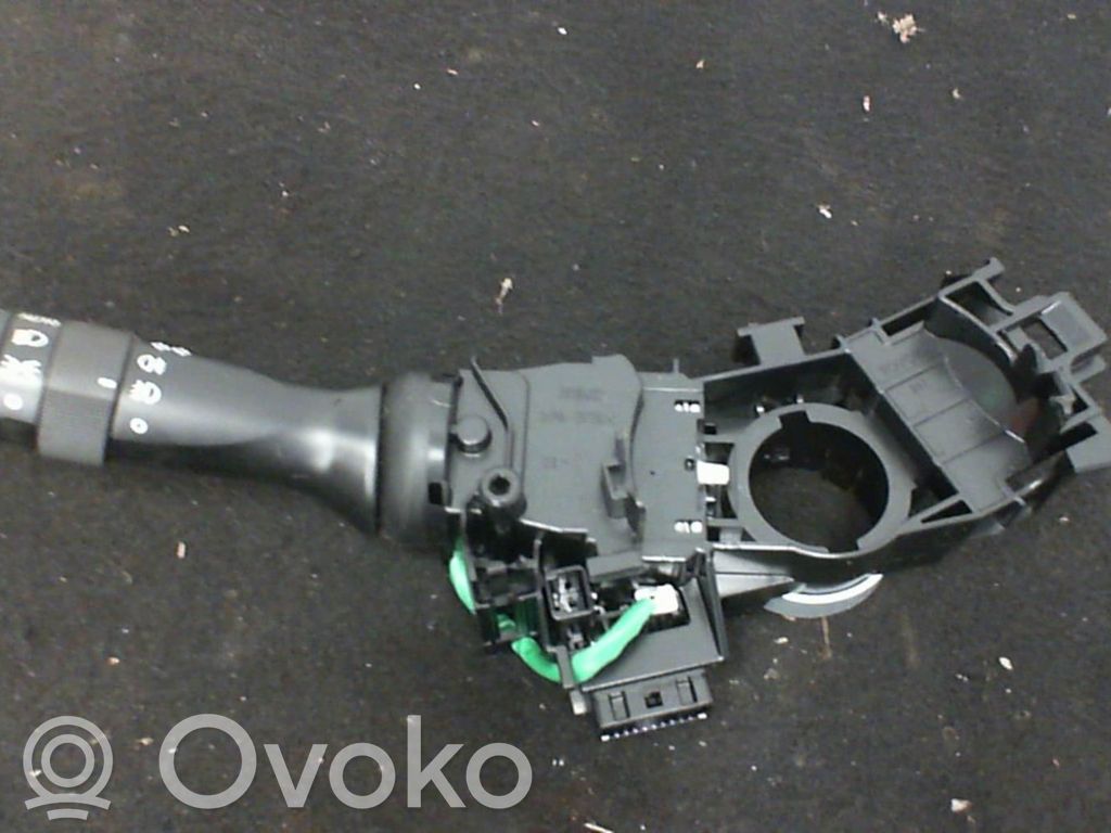 Toyota RAV 4 (XA30) Light switch 