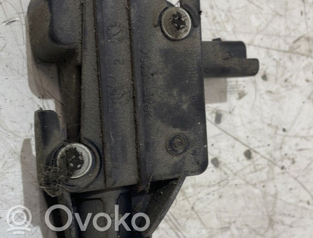 Citroen C4 II Fuel tank cap lock motor 