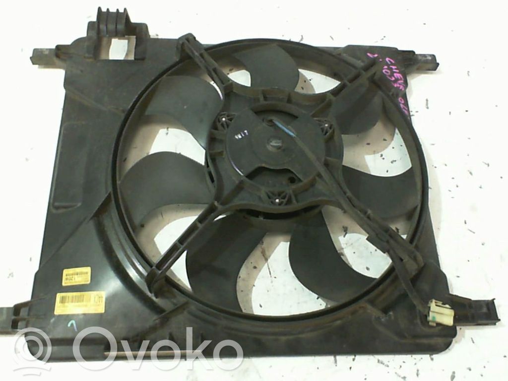 Chevrolet Spark Elektrisks radiatoru ventilators 