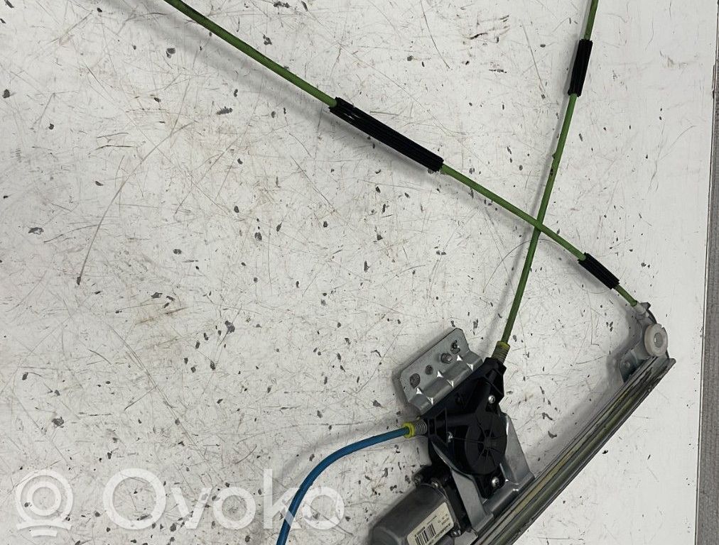 Peugeot Expert Front door window regulator with motor 
