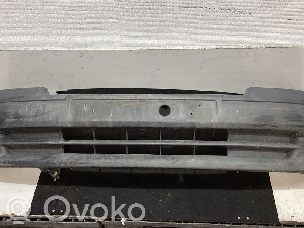 Renault Clio I Front bumper 