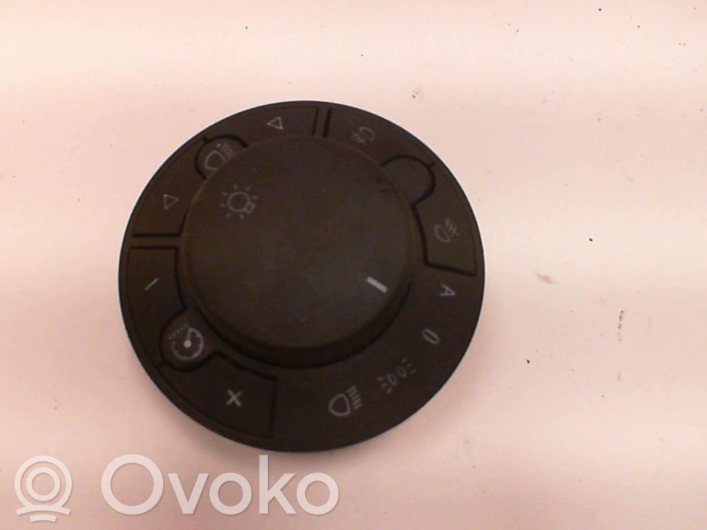 Opel Corsa D Commodo de clignotant 