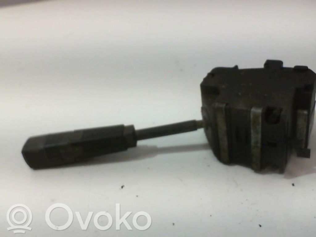 Renault Express Indicator stalk 