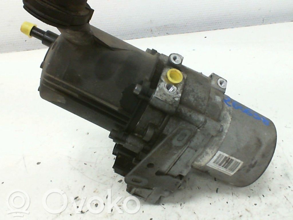 Citroen C4 II Power steering pump 
