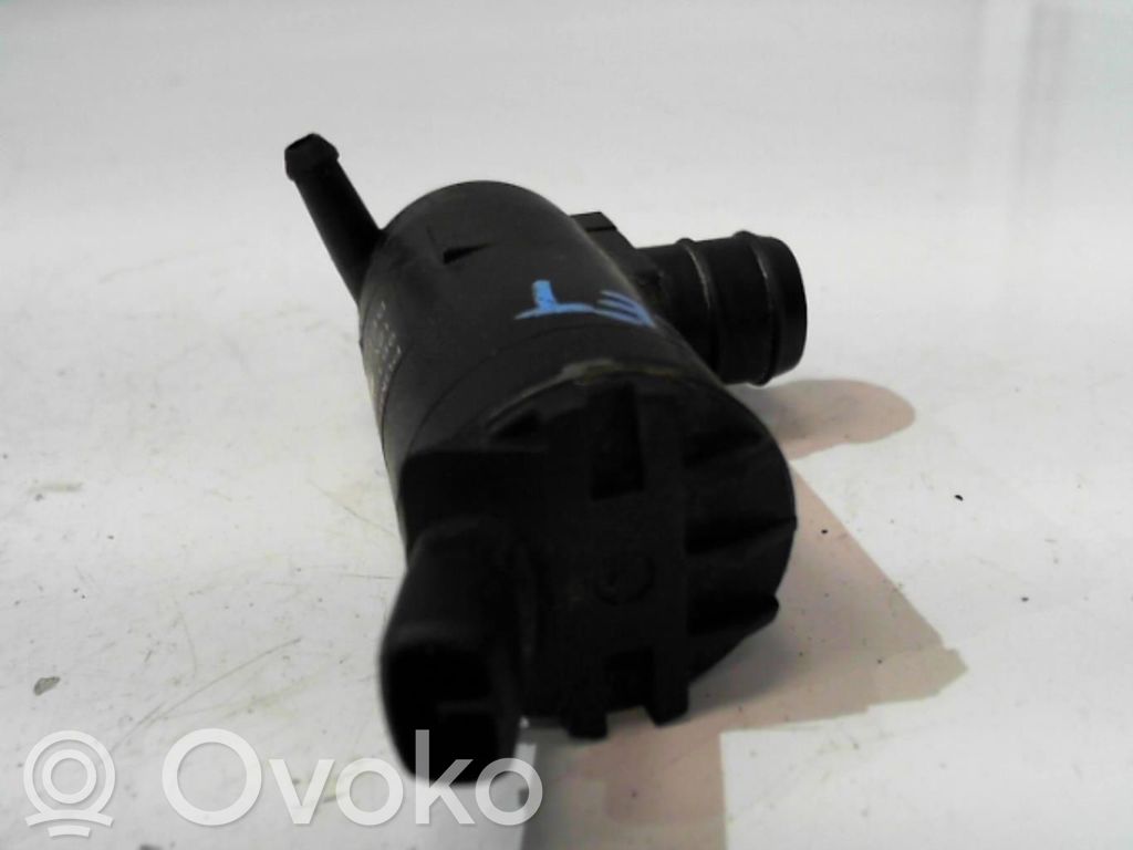 Chevrolet Spark Windscreen/windshield washer pump 