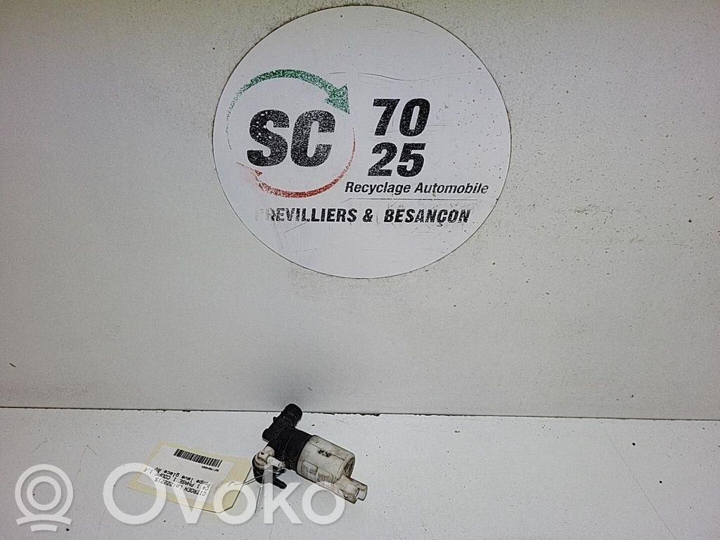 Citroen C4 I Windscreen/windshield washer pump 