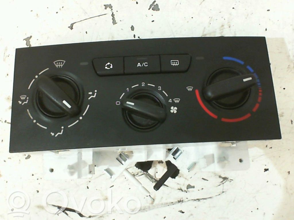 Citroen Berlingo Panel klimatyzacji 