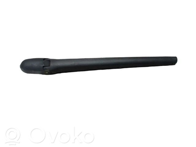 Alfa Romeo 147 Ramię wycieraczki szyby tylnej 