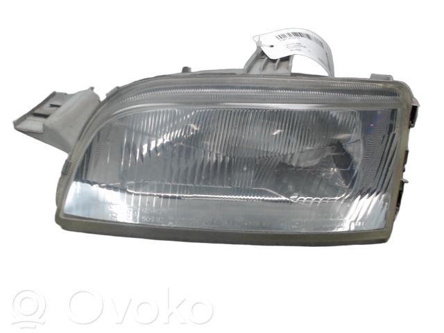 Fiat Punto (176) Lampa przednia 