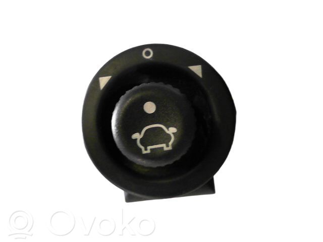 Interruptor del espejo lateral   4781958,4781958,93B617B676BB