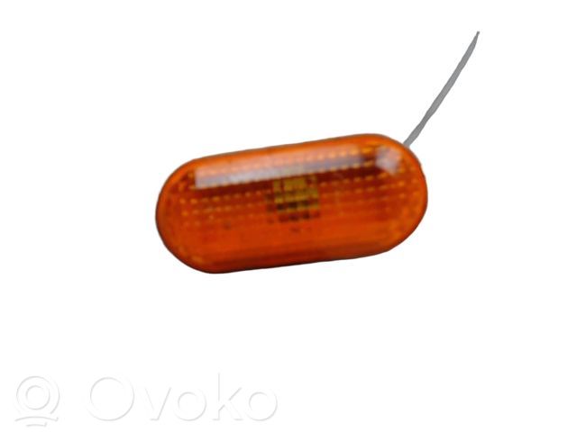 Ford Fiesta Semnalizator bară față 