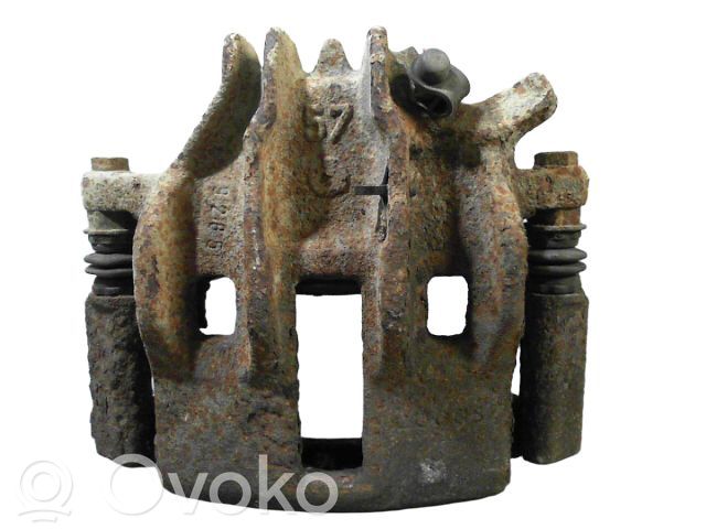 Peugeot 406 Zacisk hamulcowy przedni 