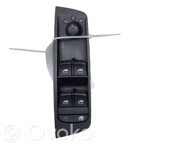 Electric window control switch   8X09598515PR,8X09598515PR