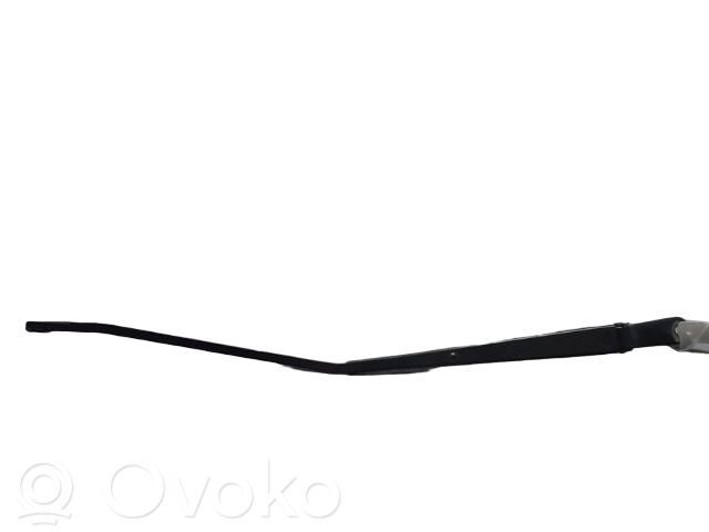 Suzuki Splash Front wiper blade arm 