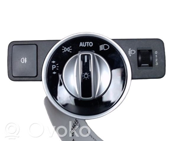 Mercedes-Benz A W176 Przełącznik świateł 