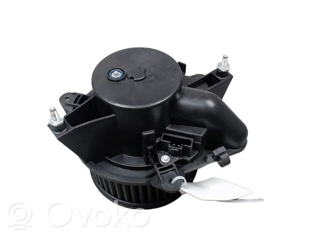 Lancia Ypsilon Mazā radiatora ventilators 