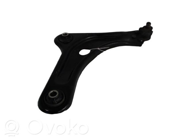 Peugeot 208 I Front lower control arm/wishbone 