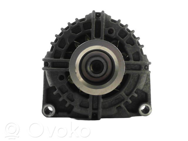 Opel Zafira B Alternator 