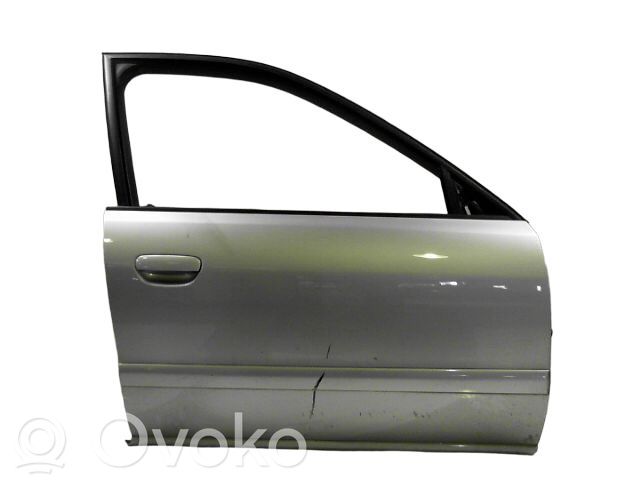Puerta delantera   8D0831052C,8D0831052C