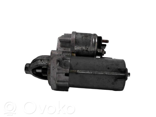 Starteris   3110084EC0,063721334010,101334,101334B,101334K,101334V,10439852,11021240,11439852,1202224,3110084EC0,3110084EC0000,3110085,3110085E00,31100M86J01,33353237,46823548,4811D,55204116,55217673,55353237,55353257,553532570,55561503,55569540,55578093,6202071,6202083,6202095,6202099,726039,93178138,93186246,93189232,93190320,D6G33,EST8505,PRSE271,PRSL075,R1540025,STRE271,STRL075
