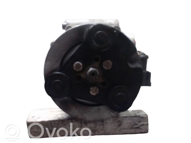 Ford Fiesta Compressore aria condizionata (A/C) (pompa) 