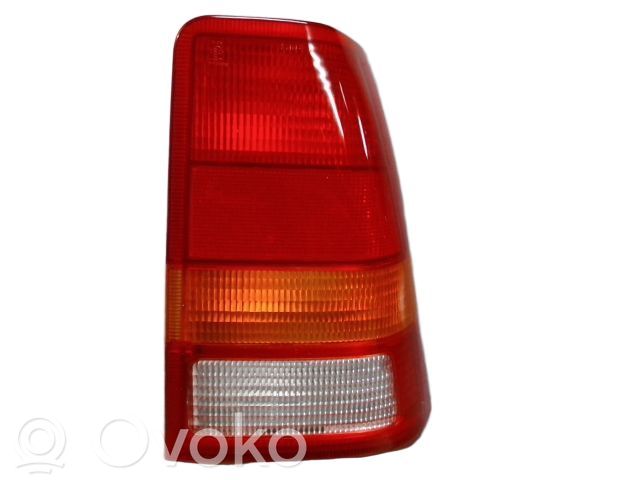 Opel Kadett E Luci posteriori 