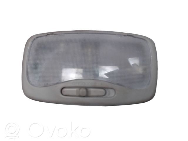 KIA Picanto Etuistuimen valo 