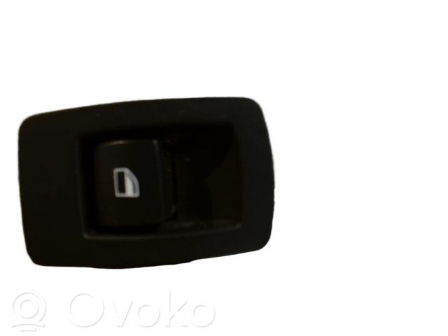 Electric window control switch   61316945874,61316945874