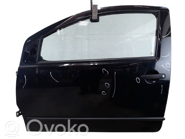 Priekinės durys   9002T1,9002T1