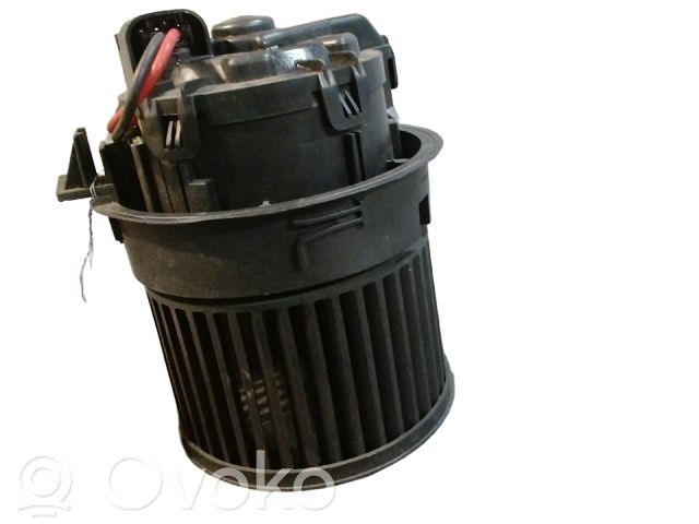 Peugeot 208 I Ventola riscaldamento/ventilatore abitacolo 