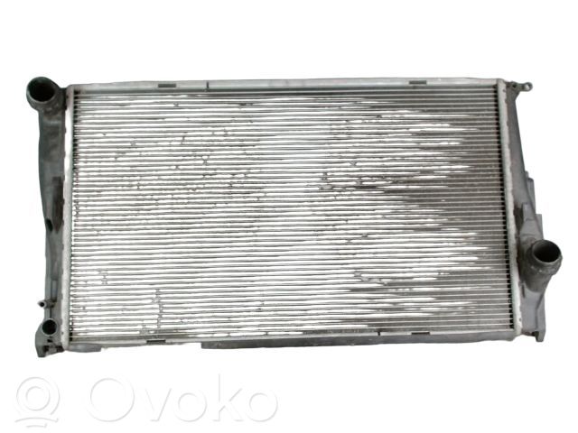 BMW 3 E92 E93 Aušinimo skysčio radiatorius 