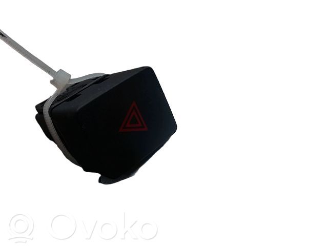 Nissan Note (E12) Hazard light switch 