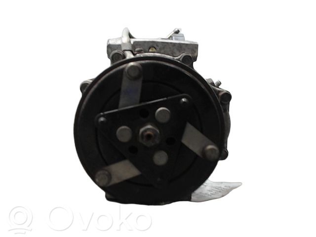 Volvo V50 Kompresor / Sprężarka klimatyzacji A/C 