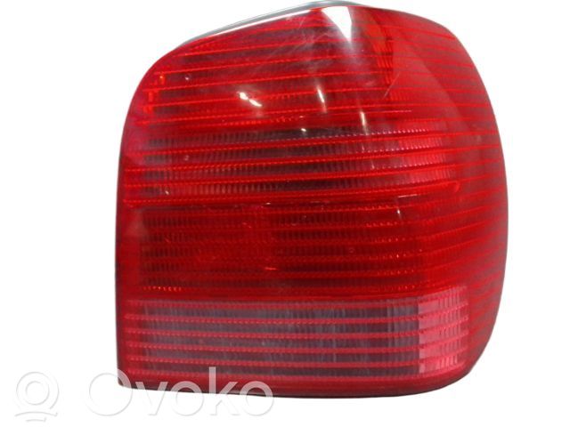 Volkswagen Polo III 6N 6N2 6NF Lampa tylna 