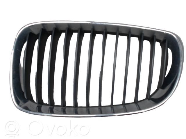 Oberes Gitter vorne   51137166439,51137166439