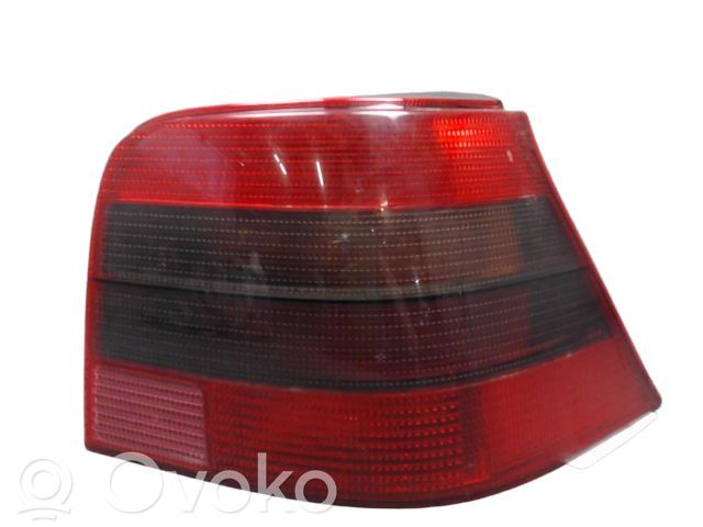 Volkswagen Golf IV Lampa tylna 