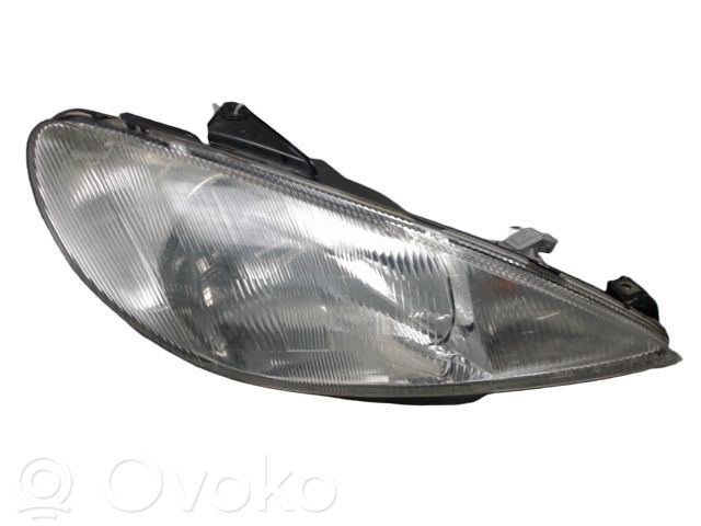 Lampa przednia   6205S7,087274,11544002,205759282,205759652,2742283,38023535,4028962,4028962V,4225080,4225980,5501120RLDEM,5501120RRDEM,55070123A1,55070124,55070124A1,6205S7,713121617001,87274,LPQ001,LV901,PG0094803,PG0094803VA,PP0407D,R5504RIE2T