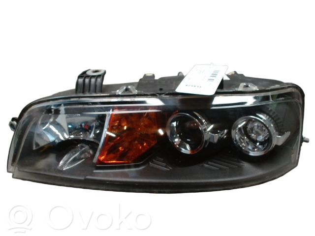 Fiat Punto (188) Headlight/headlamp 