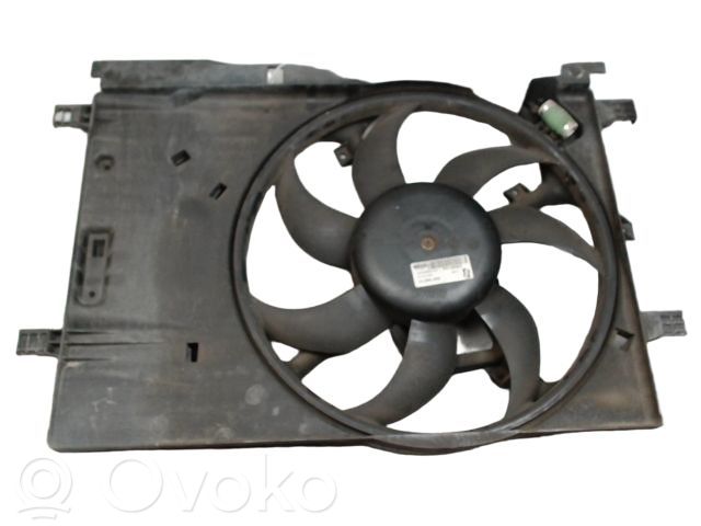 Fiat Punto Evo Elektryczny wentylator chłodnicy 