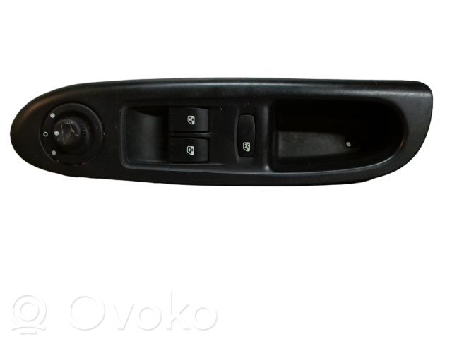 Renault Clio II Electric window control switch 