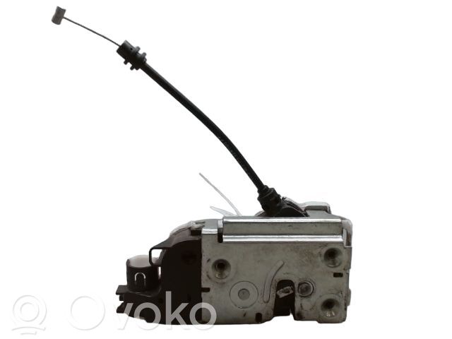 Priekšpusē slēdzene   9136N7,46983280,9136N7